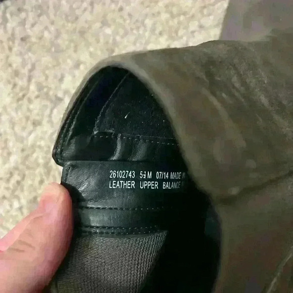 Clarks suede leather upper balance wedge size 5.5M - Picture 5 of 5